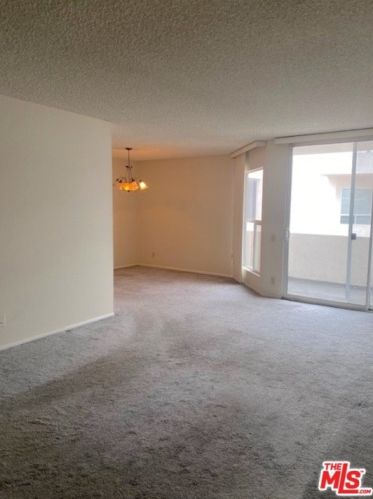 4637 Willis Ave, Van Nuys CA  91403-2646 exterior
