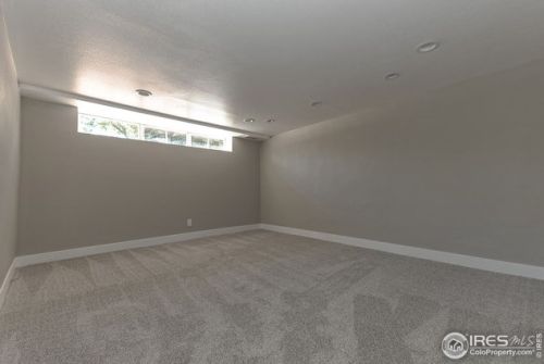 910 Harrison Ave, Loveland CO  80537-4634 exterior