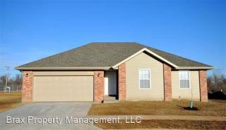 4336 Loren St, Springfield MO  65802-5860 exterior