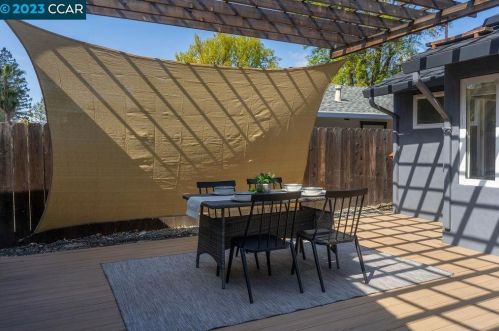 113 Vivian Dr, Concord CA  94523-2935 exterior