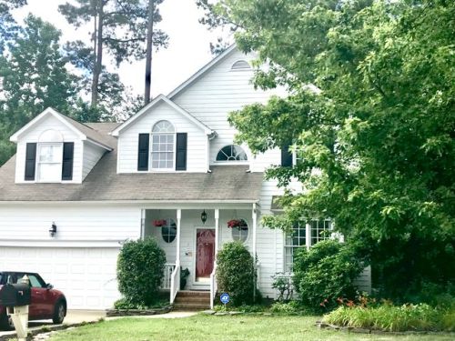 2 Country Walk Ln, Greensboro, NC 27407-6140