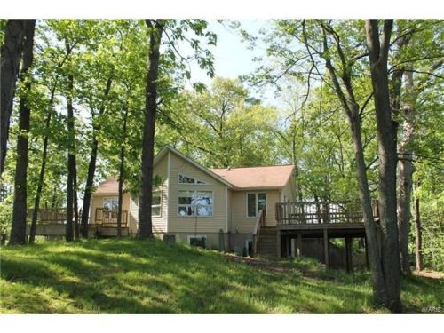1444 Harnetiaux Rd, Ayers, IL 62246-2827