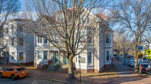 1 Sherman St, Portland, ME 04101-2344