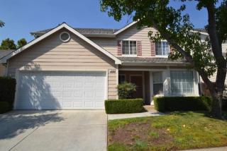 1069 Monticello Cir, Fresno, CA 93720-1887
