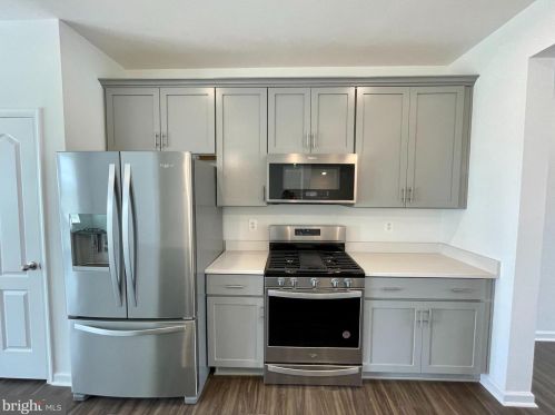 197 Union Ridge Dr, Charles Town WV  25414-4950 exterior