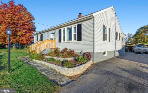 1063 Hisey Ave, Woodstock, VA 22664-2001