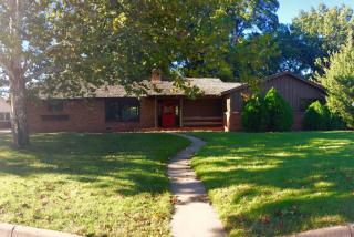1127 Charlotte St, Wichita, KS 67208-2656