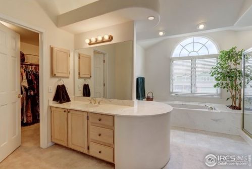 3737 Bromley Dr, Fort Collins CO  80525-9020 exterior