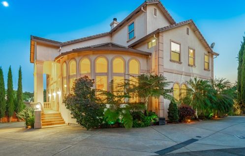 4330 Vintage Oaks Ln, Fair Oaks, CA 95628-7148