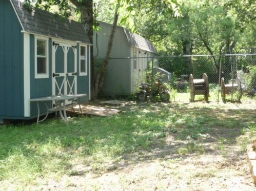 109 Fogg St, Fort Worth TX  76110-6216 exterior