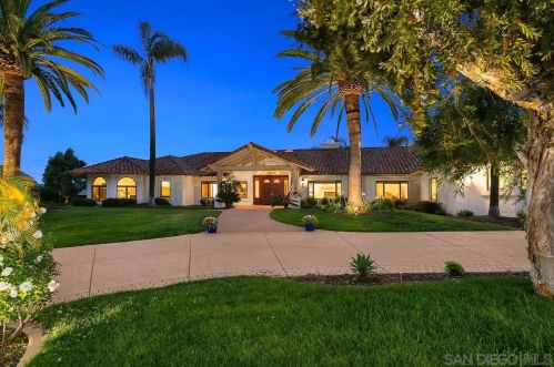31374 Lake Vista Cir, Bonsall, CA 92003-5311