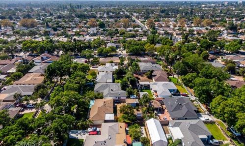 841 Normandy Pl, Santa Ana CA 92701-6223 exterior