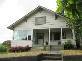 258 Fir St, Kalama, WA 98625-0008