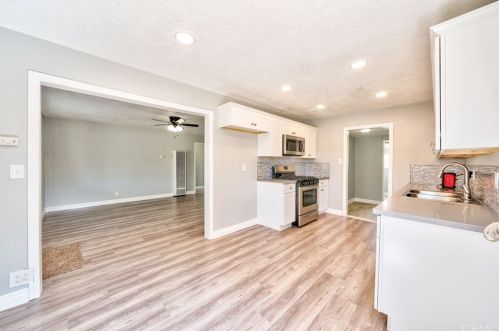 9780 Birmingham Ave, Riverside CA  92509-3594 exterior