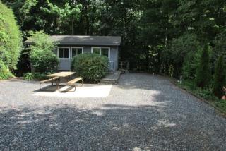 43 Briar Rd, Beech Bottom, NC 28657-8211