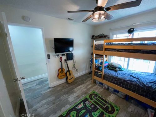 11568 Freedom Trl, Riverside CA  92503-5066 exterior