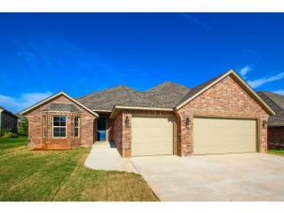 304 Summit Crest Ln, Norman, OK 73071-4084