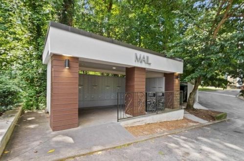 1445 Monroe Dr, Atlanta GA  30324-5329 exterior