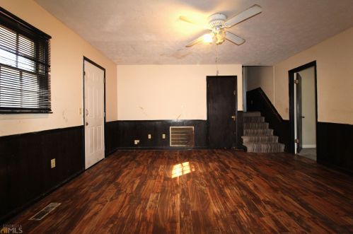 151 Carroll Cir, Carrollton, GA 30117-2519