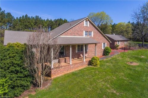 4998 Old State Hwy, Asheboro, NC 27205
