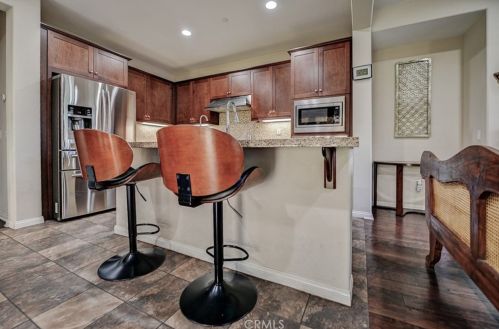68 Prickly Pear, Irvine CA  92618-8856 exterior