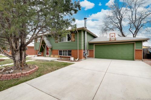 5152 61st Ave, Arvada CO  80003-6806 exterior