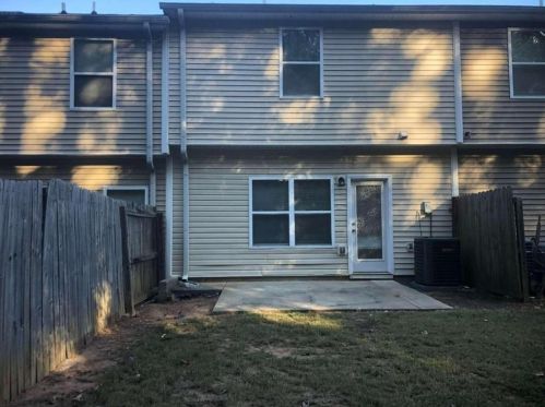 6275 Ellenwood Dr, Rex GA  30273-5027 exterior