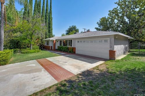 513 Lemon St, Redlands, CA 92374-5311
