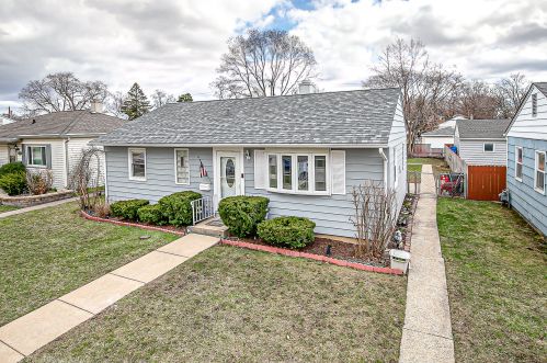 4235 Gunderson Ave, Forest View, IL 60402-4426