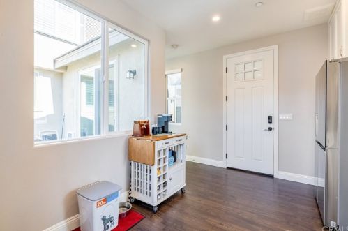 3476 Deep Waters Ct, Simi Valley CA  93065-0587 exterior