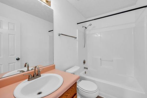 5892 Grn Mdw Way, Rex GA 30273-1163 exterior