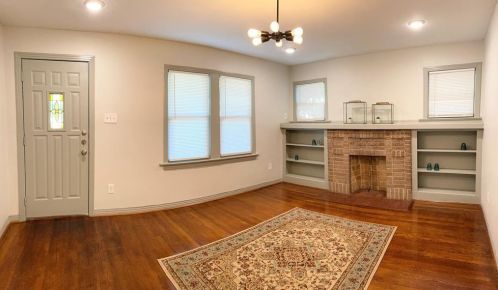 2732 Catherine St, Dallas TX  75211-5221 exterior