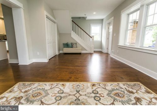 29 Beechwood Ave, Camden, NJ 08107-1318