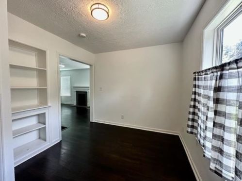 1383 Lanvale Dr, Atlanta GA  30310-3726 exterior