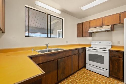 5287 Poola St, Honolulu HI  96821-1556 exterior