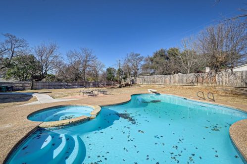 4313 Clayton Rd, Fort Worth TX  76116-8036 exterior