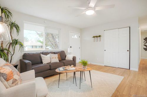 5359 Blackhawk Way, Denver CO  80239-4121 exterior