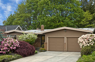 5350 Manning St, Seattle, WA 98116-3128