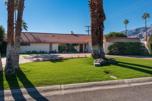 1951 Mark Leslie Dr, Palm Springs, CA 92264-8624