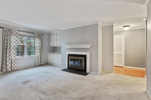 2 Glenald Way, Atlanta GA  30327-4054 exterior
