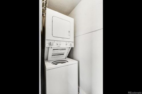 805 Humboldt St, Denver CO  80209-4516 exterior