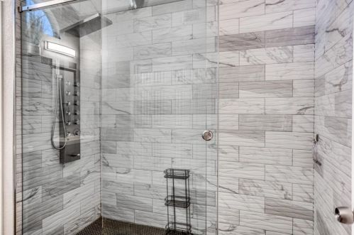 1309 Royal Palm Ln, Carrollton TX 75007-1035 exterior