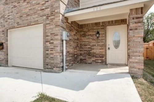 909 Parkplace Rdg, Princeton TX  75407-6766 exterior