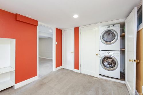 1324 Ash St, Denver CO 80220-2409 exterior