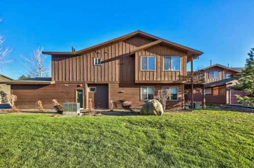 10592 Boulders Rd, Truckee, CA 96161-2317