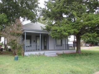 813 4th St, Sayre, OK 73662-2215