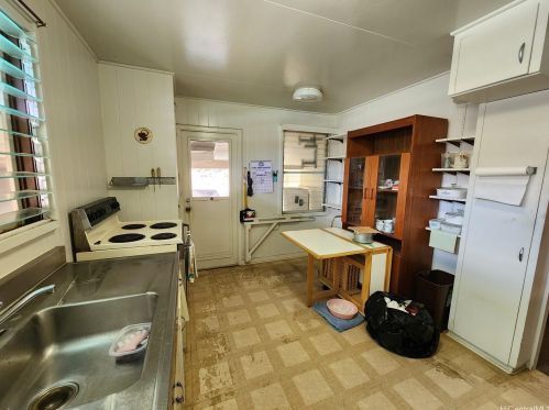 2526 Gardenia St, Honolulu HI  96816-3502 exterior