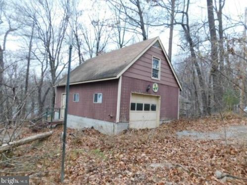 234 Red Bud Loop, Harpers Ferry WV 25425-5922 exterior