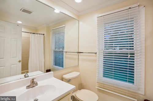 1616 Guston Ct, Silver Spring MD 20906-2138 exterior