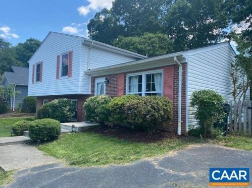 368 Minor Ridge Rd, Charlottesville, VA 22901-1652